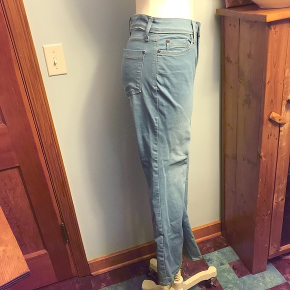 NYDJ ‘ Barbara’ bootcut tummy tuck jeans - Picture 6 of 15